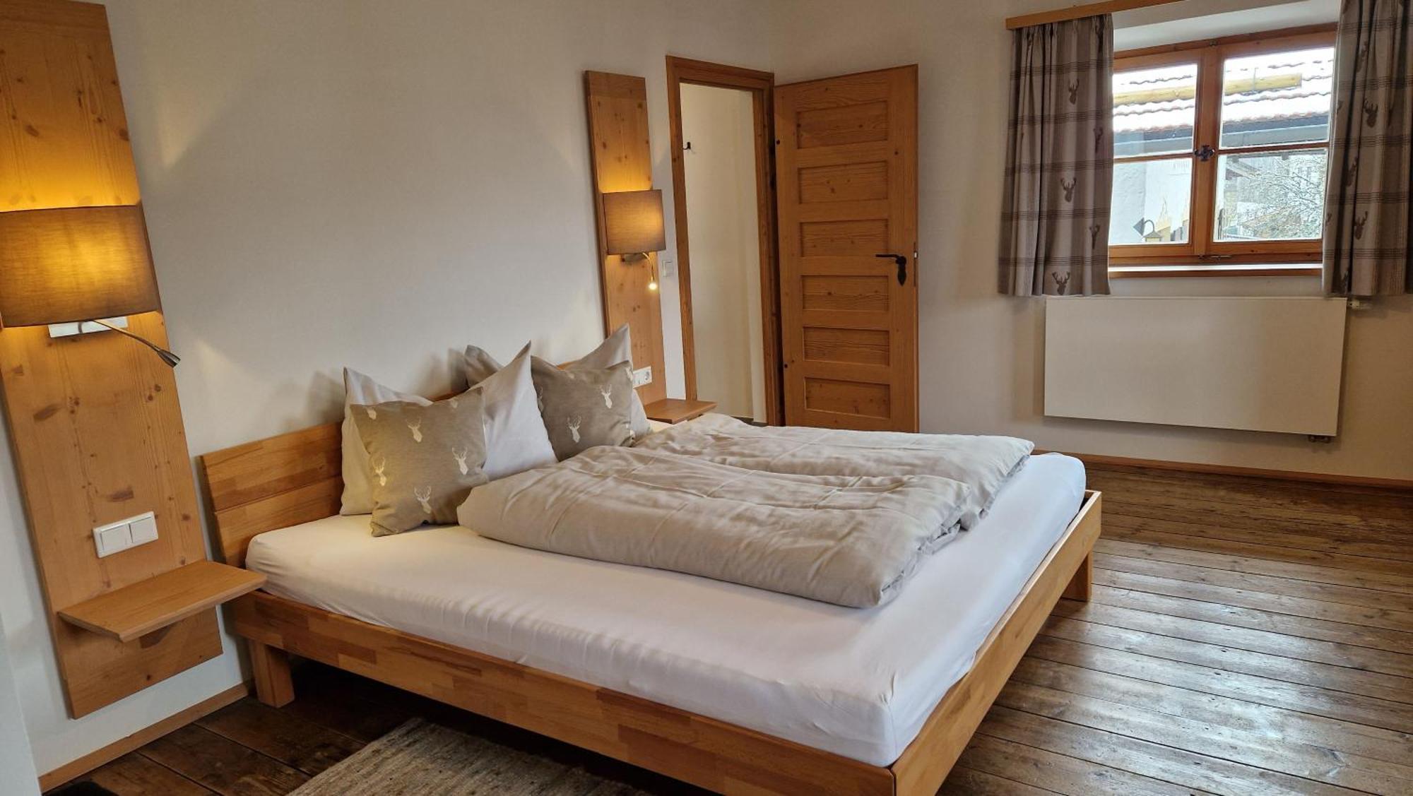 Hotel Landgasthof Alter Wirt Фішбахау Екстер'єр фото