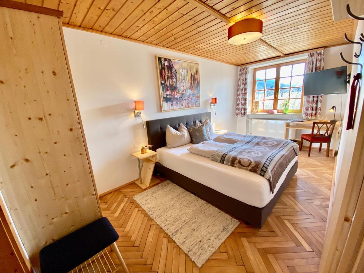 Hotel Landgasthof Alter Wirt Фішбахау Екстер'єр фото